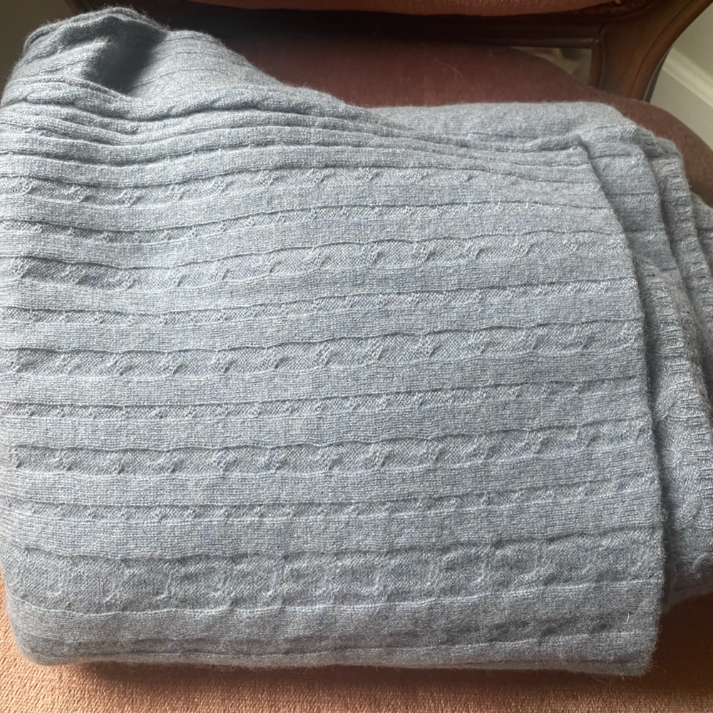 Sloomb Cashmere Stole